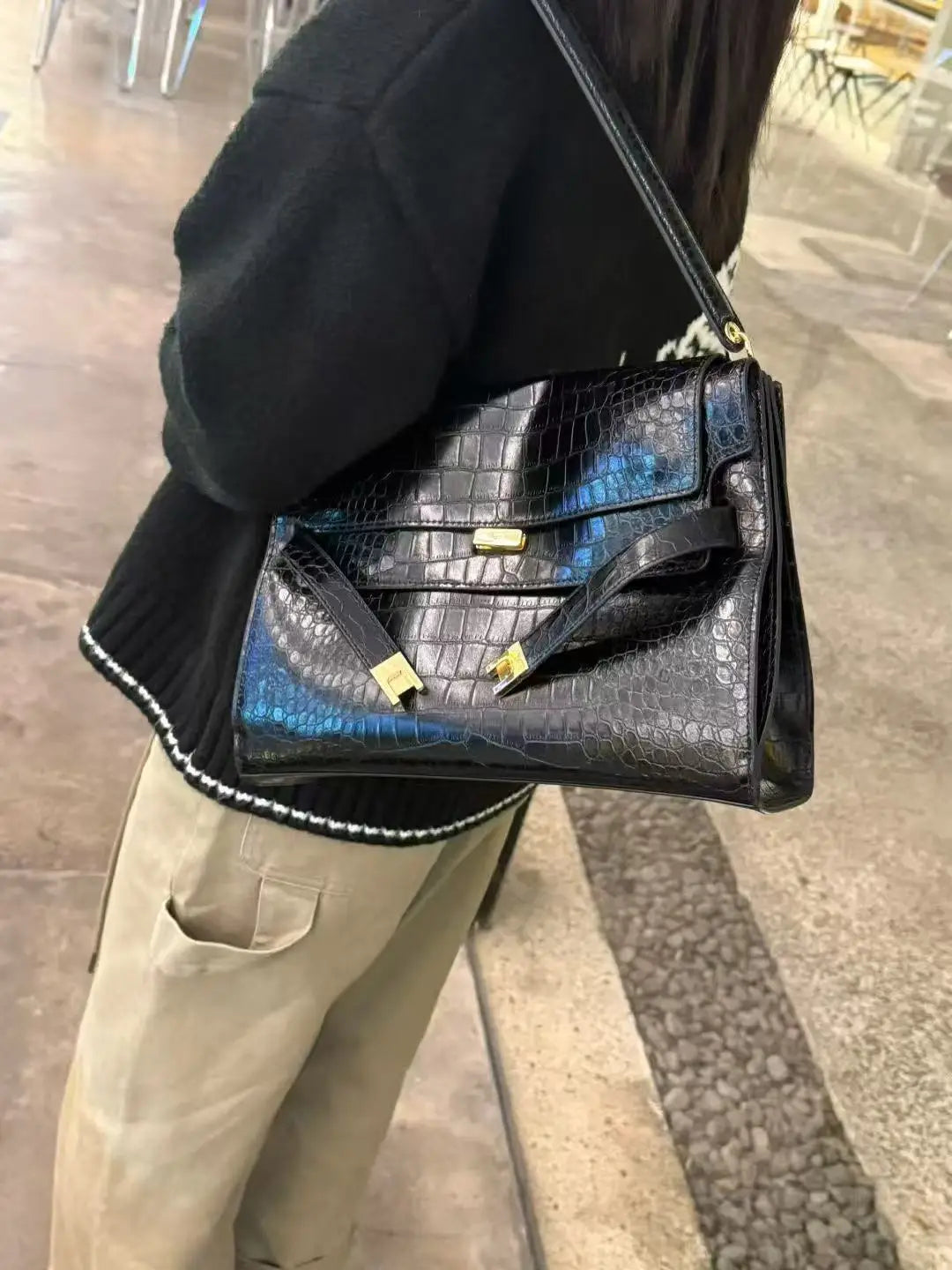 New Winter Luxury Brand Women Handbags Genuine Leather Shoulder Bags Women Retro Suede Leather Gold Buckle Square Bags Woman