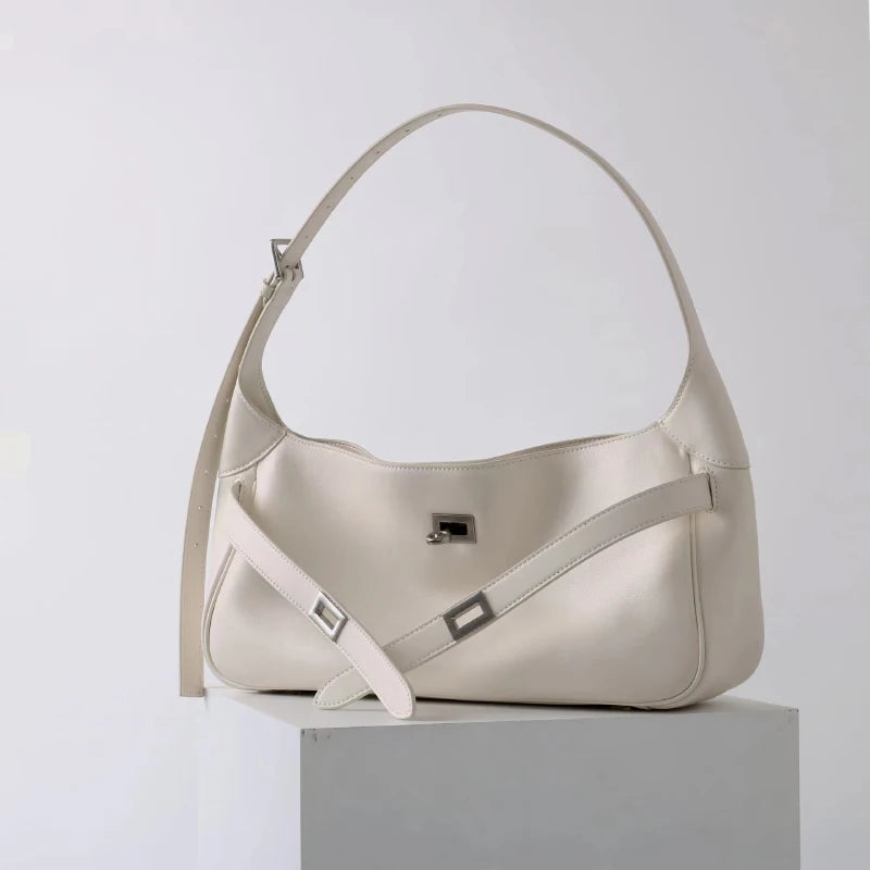 2026 Belt Buckle Tote Bags For Women Cowhide Luxury Designer Hot Hobo Bags INS Fashion Street Rectangular Ring Padlock Handbags