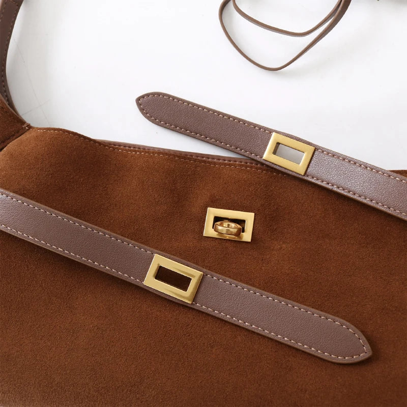 2026 Belt Buckle Tote Bags For Women Cowhide Luxury Designer Hot Hobo Bags INS Fashion Street Rectangular Ring Padlock Handbags