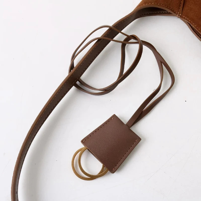 2026 Belt Buckle Tote Bags For Women Cowhide Luxury Designer Hot Hobo Bags INS Fashion Street Rectangular Ring Padlock Handbags